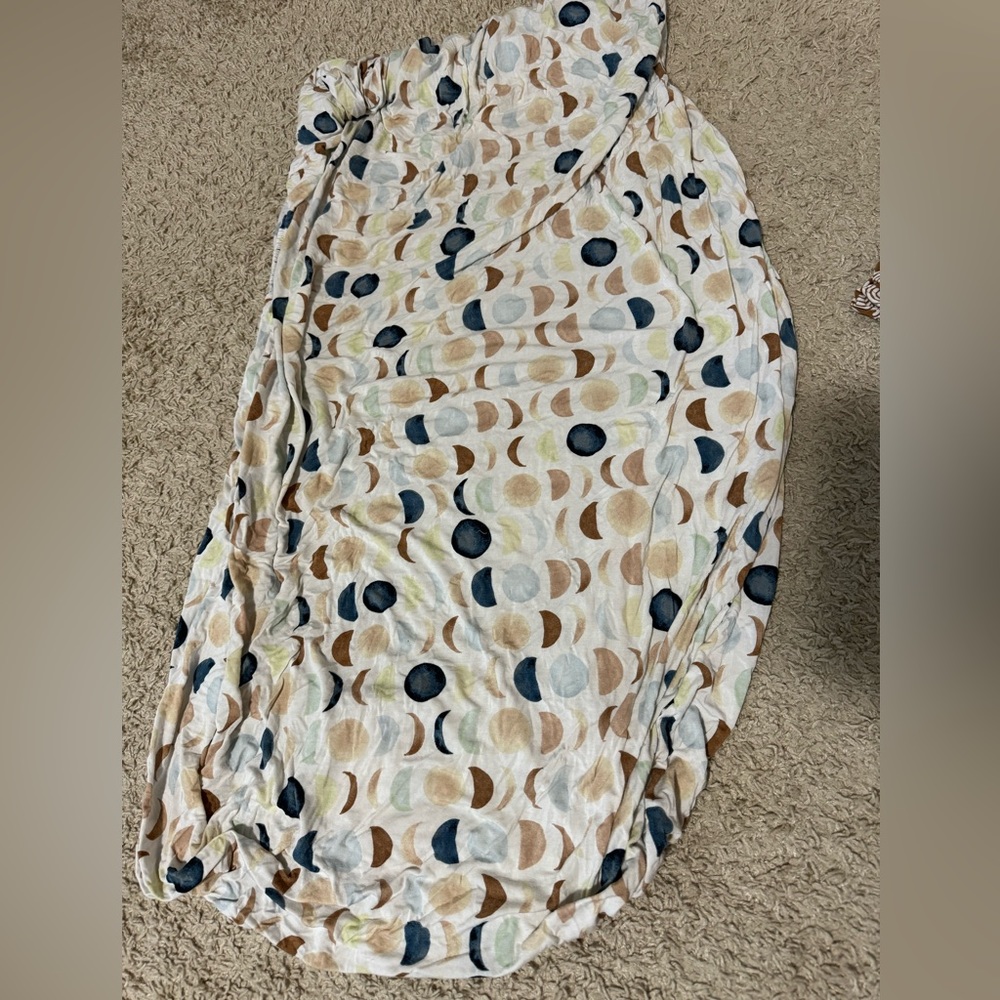 Little sleepies crib sheet- moon print
